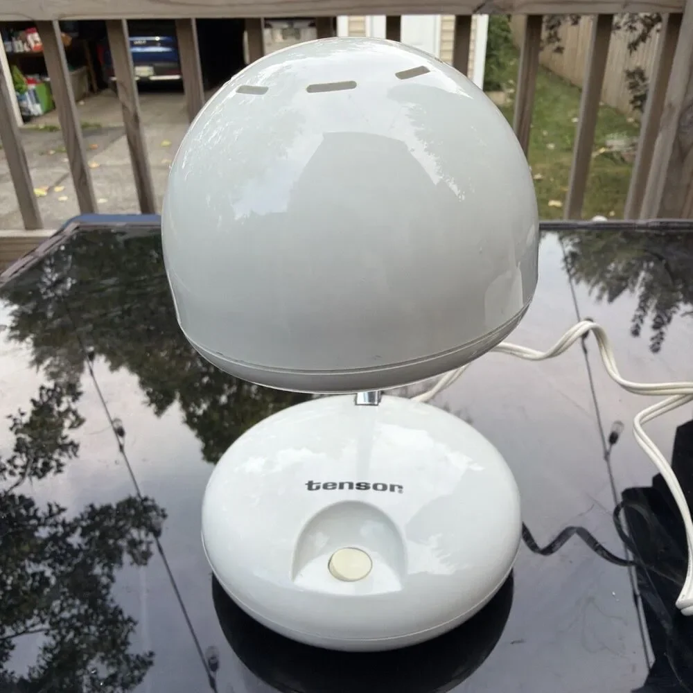 Vintage Tensor Model 650 Adjustable Eyeball Desk Lamp Light White- Tested